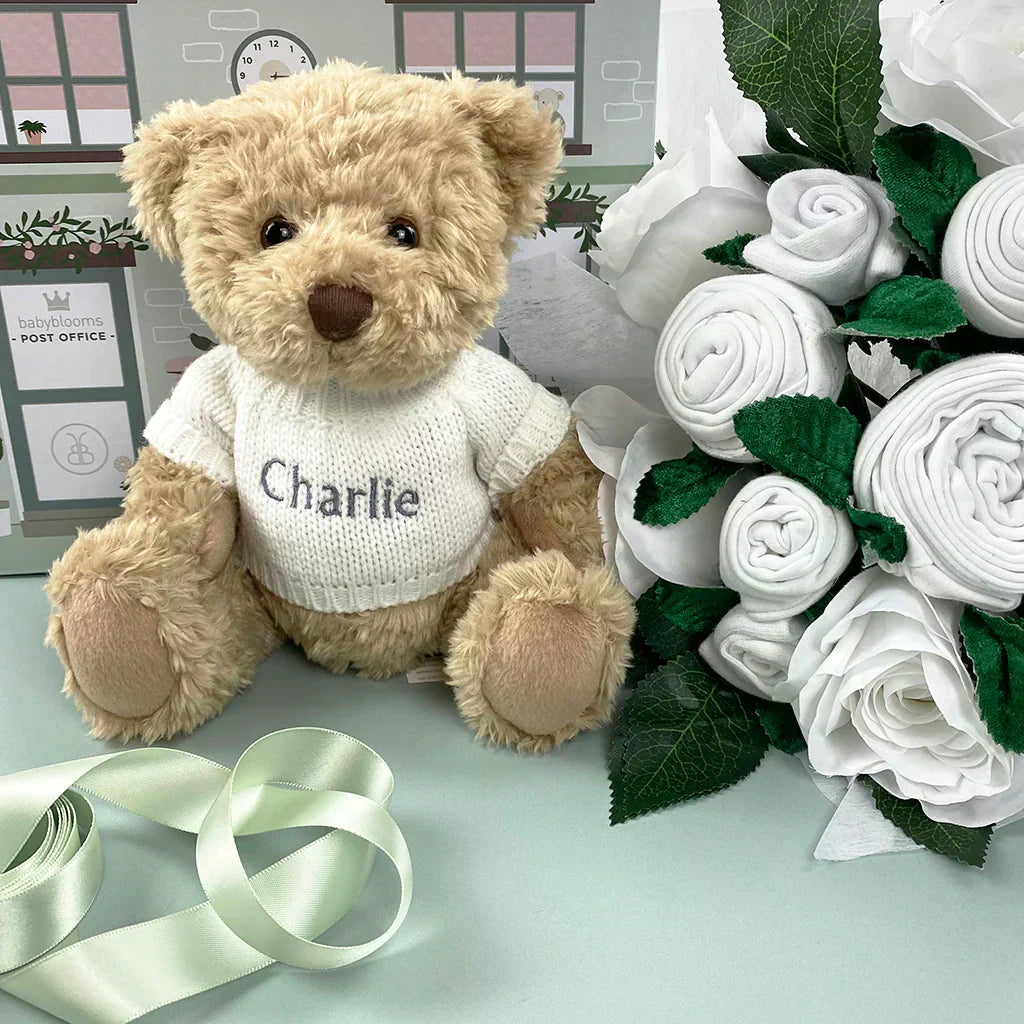 Luxury bear and bouquet neutral baby gift basket — Stork Baby Gift Baskets