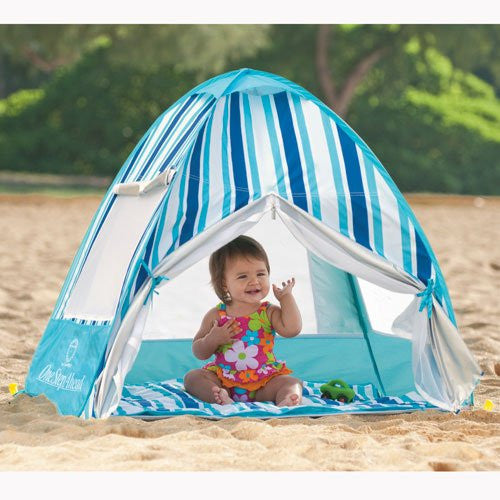 Tips on Taking Baby to the Beach - StorkBabyGiftBaskets.com