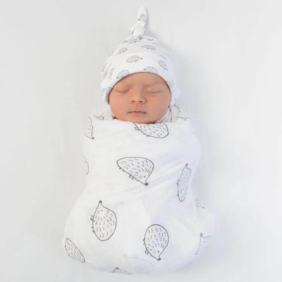 How to Swaddle a Baby: A Step-by-Step Guide for New Parents