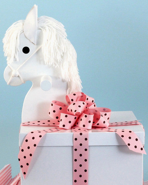 How to Find a Baby Shower Gift that Stands Out - StorkBabyGiftBaskets.com