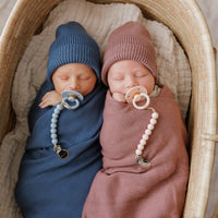 Luxe Collection 100% Organic Cotton Luxury Knit Baby Blanket + Hat Set w/ Gift Box