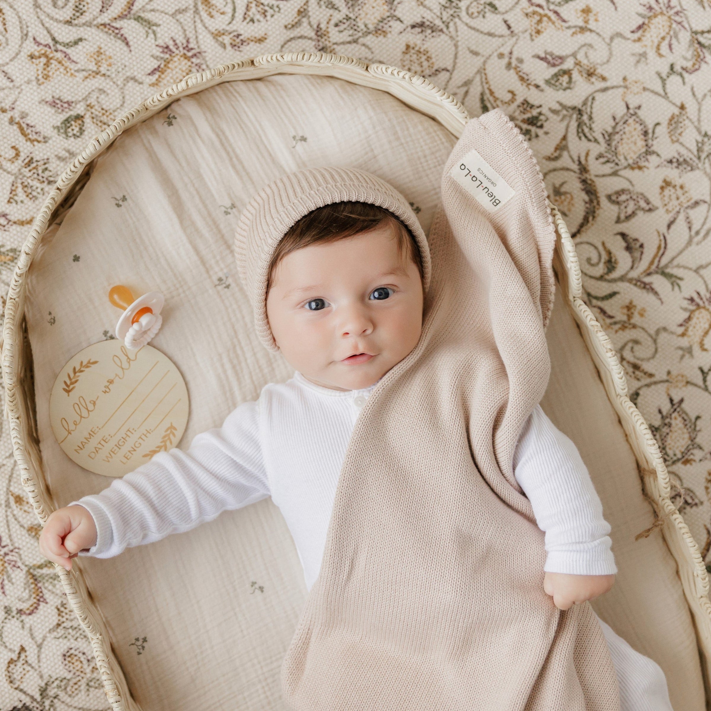 Luxe Collection 100% Organic Cotton Luxury Knit Baby Blanket + Hat Set w/ Gift Box