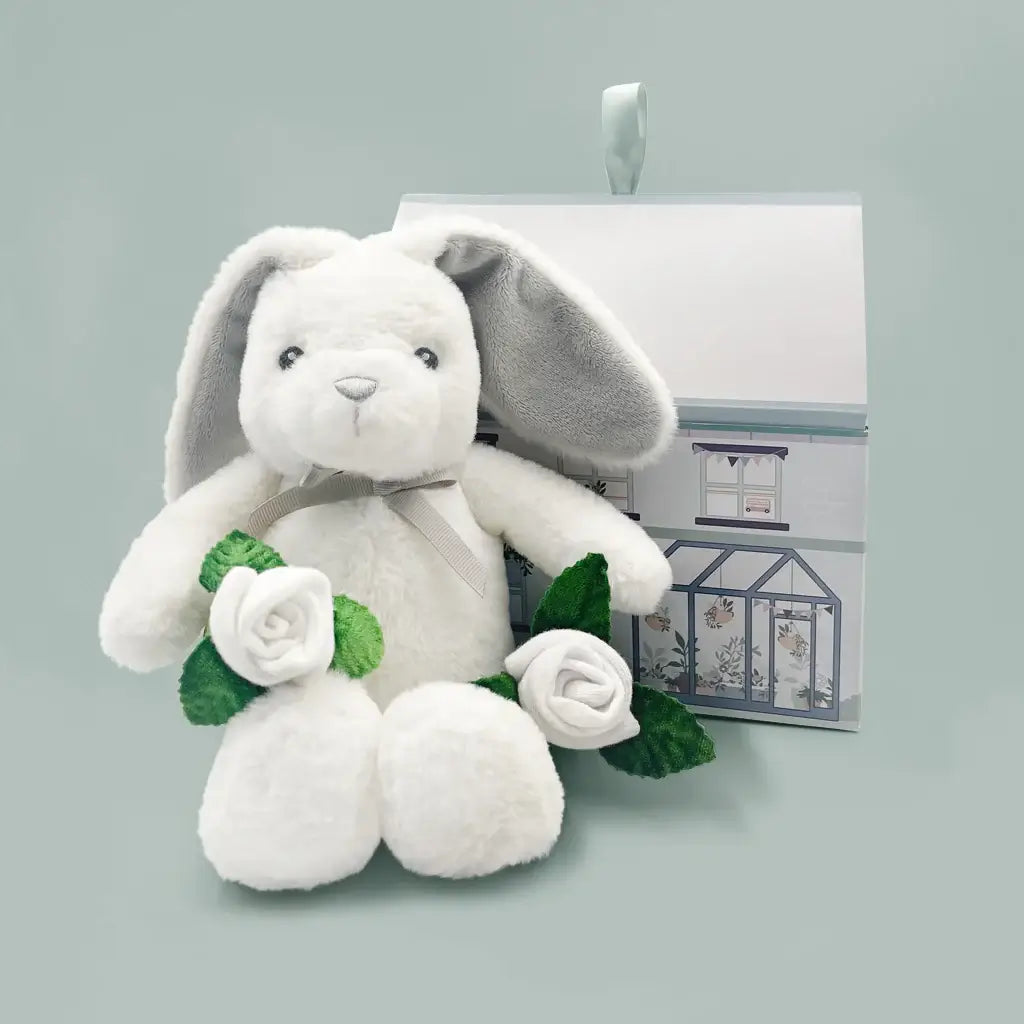 Bunny & Blooms Luxury Newborn Gift Box — Gender Neutral