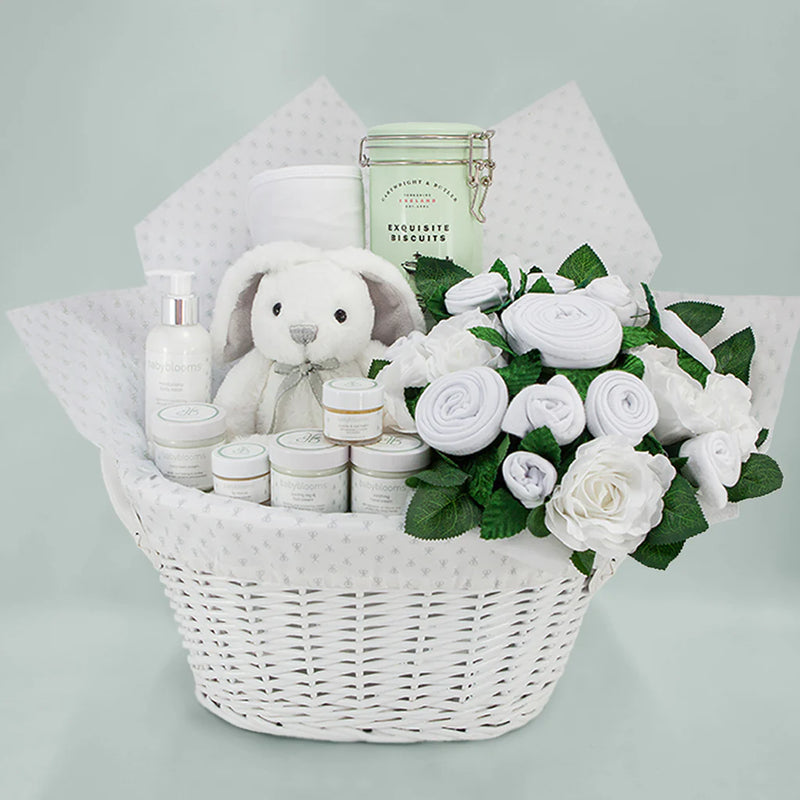 Pamper Mommy & Neutral Baby Gift Basket
