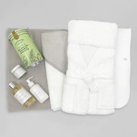 Welcome To The World Luxury Baby Basket