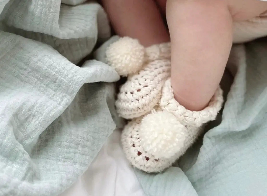 Handmade natural organic cotton pom pom baby booties, newborn size, soft sole, gender neutral