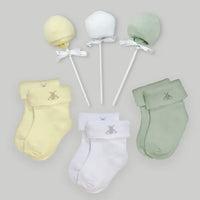 The Little Luxury | Moses Basket Gift Set | Gender Neutral