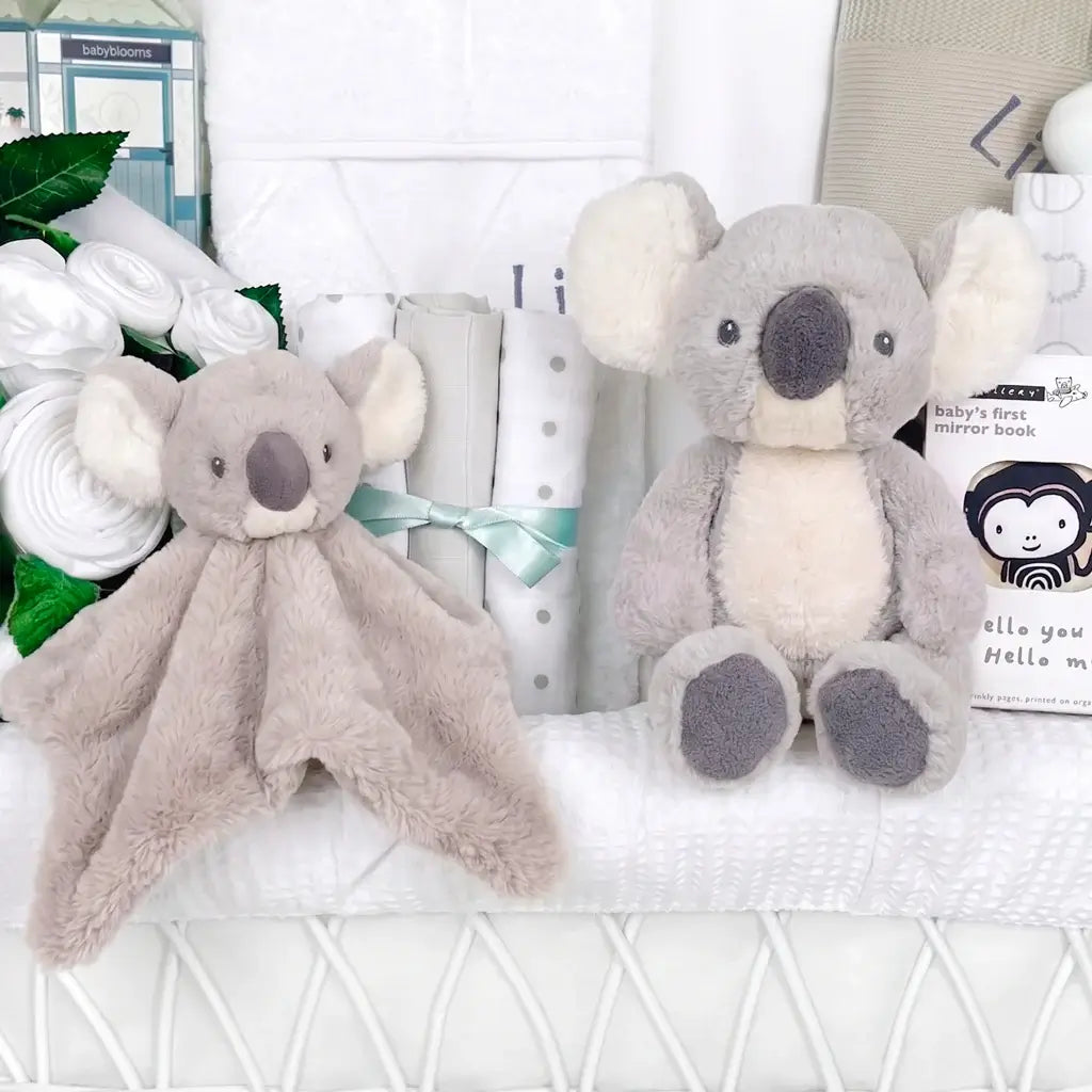 The Little Luxury | Moses Basket Gift Set | Gender Neutral